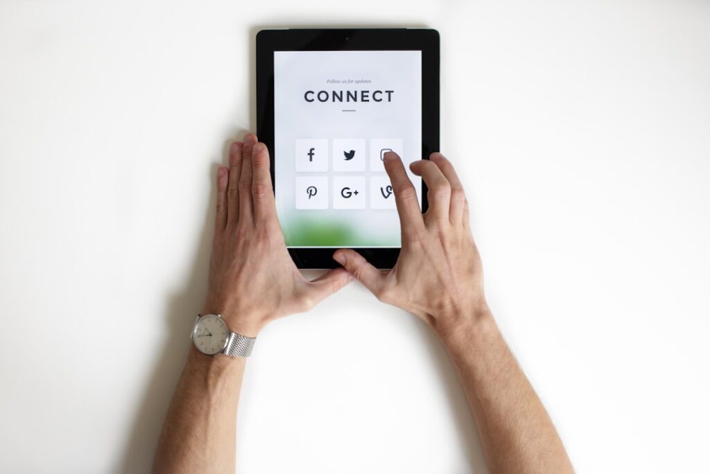 Photo Social media collaboration