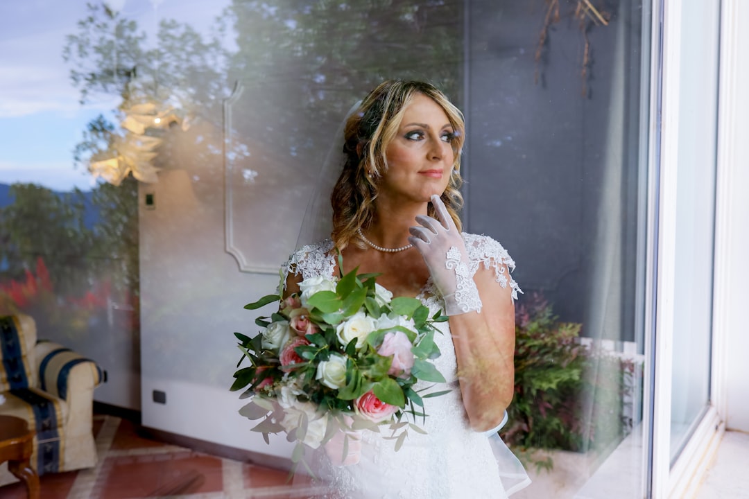 Photo Wedding dresses